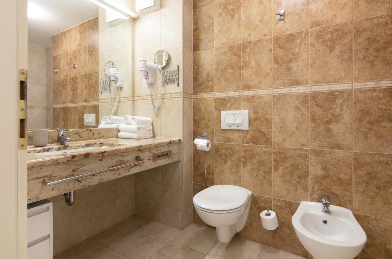 Residence Marina Rose M Apartment By Locap Group Portorose Esterno foto